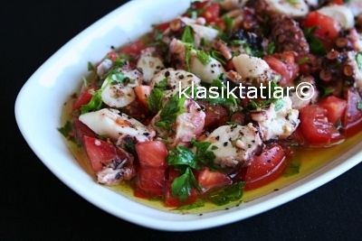 domatesli ahtapot salatası