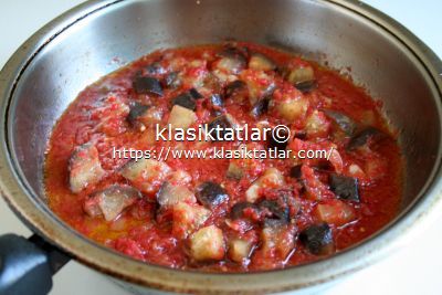 patlıcanlı domates sosu